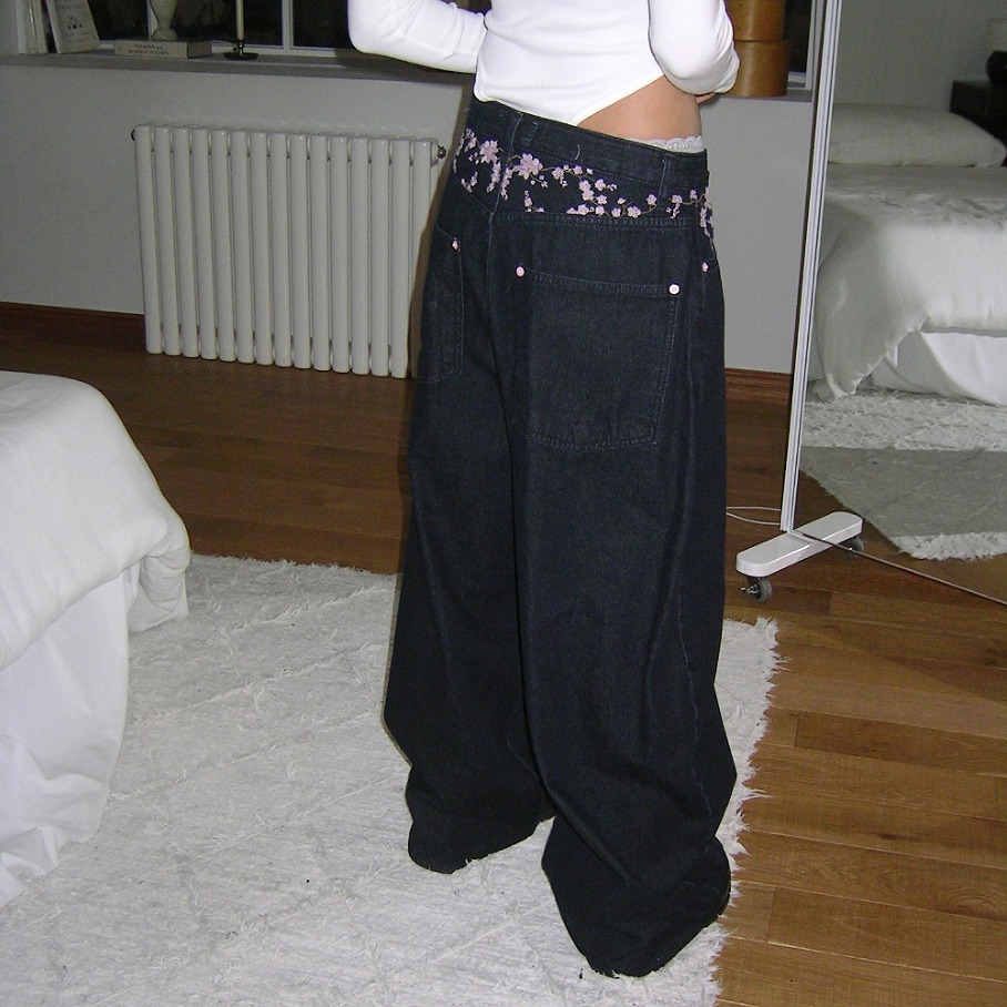 Embroidery Jeans Sakura - Sakura Embroidery High Waist Wide Leg