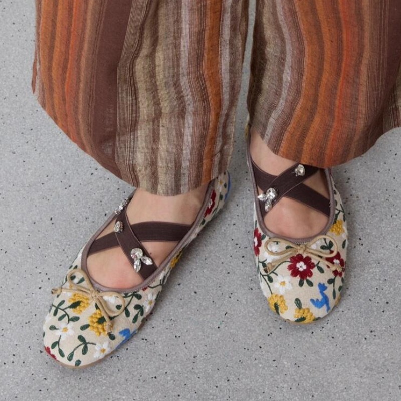 Embroidery Flower Ballet Flats – Embroidery Design Free recenzja i cena