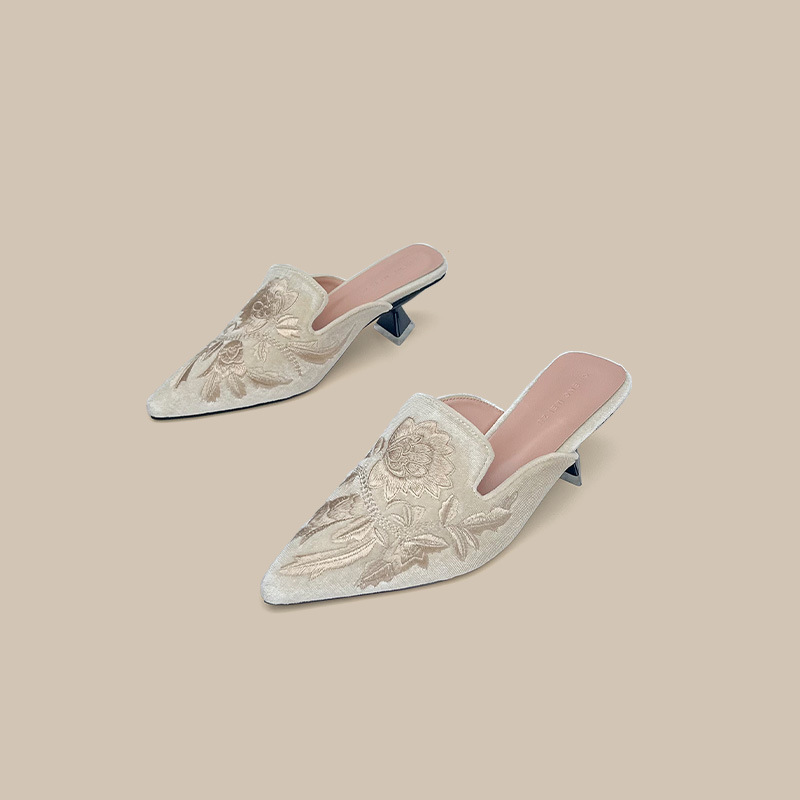 Embroidery Velour Women Shoes  – Embroidery Design Free recenzja i cena