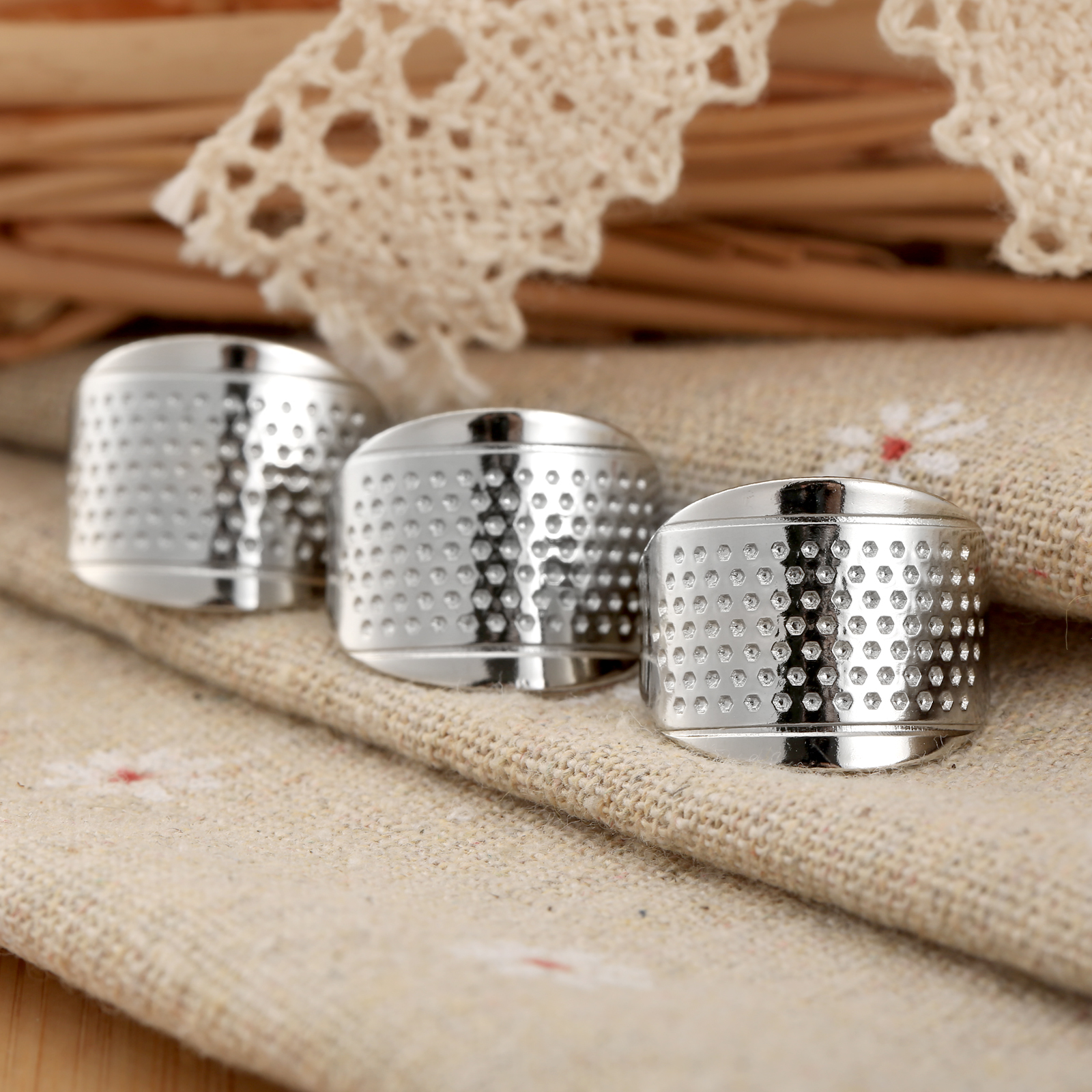 3Pcs/lot Sewing Thimbles Ring  – Embroidery Ring Sizes recenzja i cena