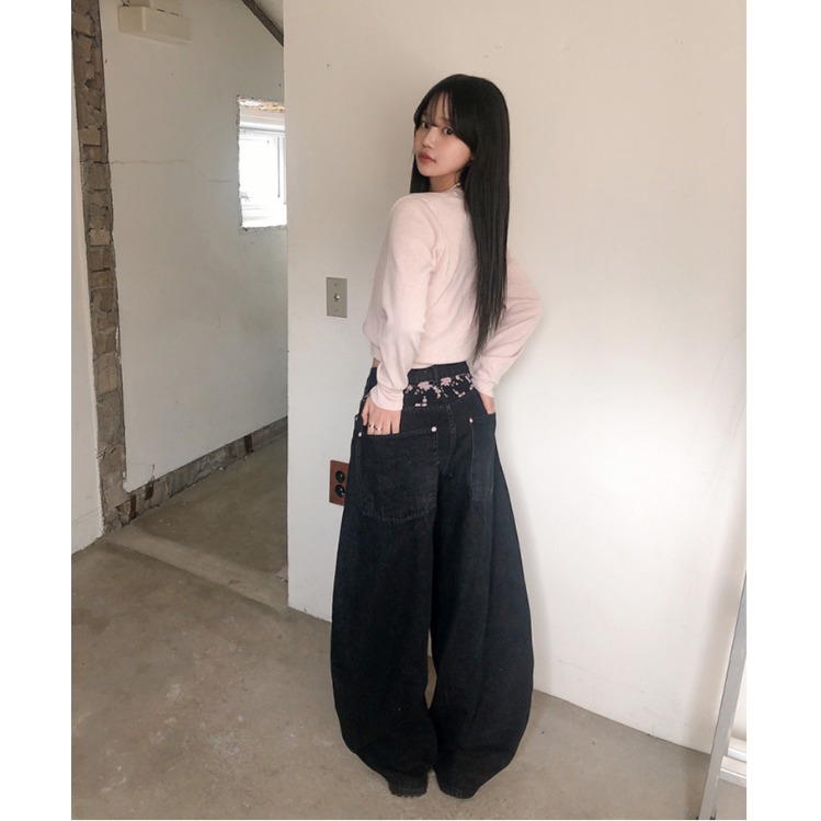 High Waist Sakura Embroidery W – Embroidery Jeans Sakura recenzja i cena