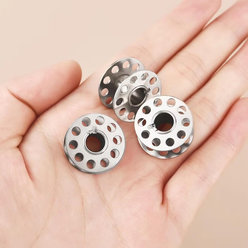21Pcs Rustproof Metal Bobbins, – Embroidery And Quilting recenzja i cena
