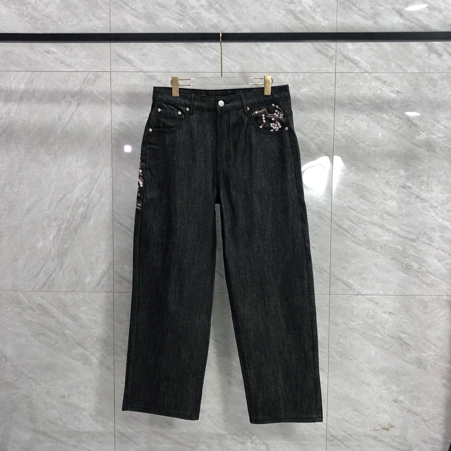 Derschutze Heavy Industry Embr – Embroidery Jeans Sakura recenzja i cena