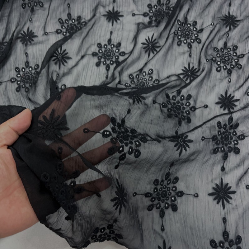 Black Semi Transparent Hollow  – Embroidery Knot recenzja i cena