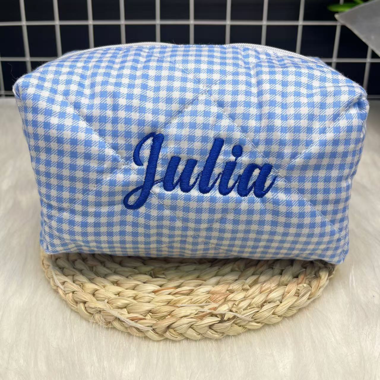Large Capacity Striped Cosmeti – Embroidery Names recenzja i cena