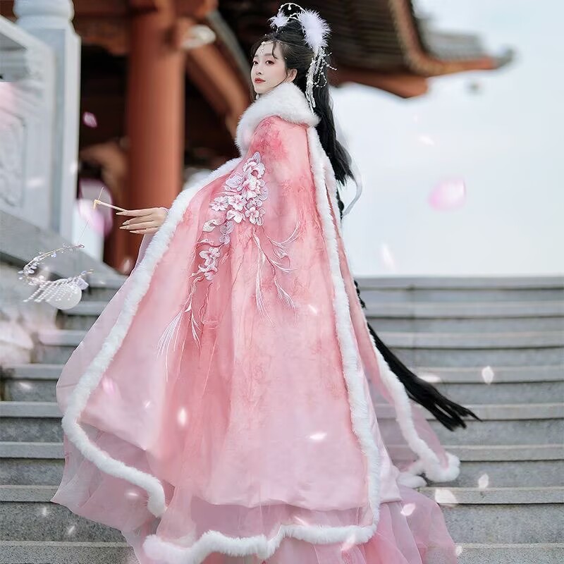 Pink&Red Hanfu Cloak Dress Wom – Embroidery Xmas recenzja i cena